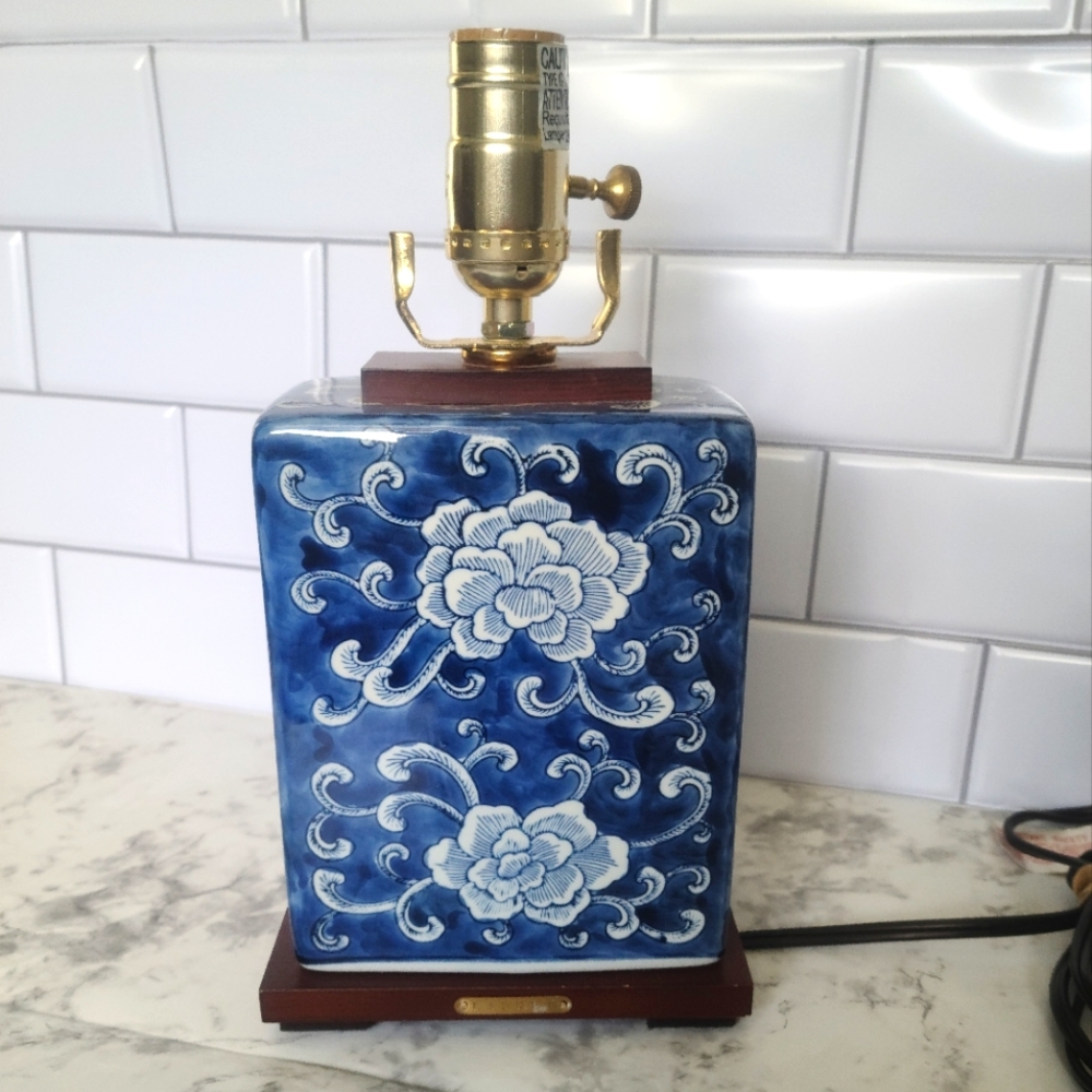 Ralph Lauren lotus lamp